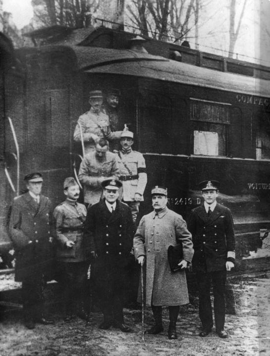 Het treinstel nabij Compiegne, waar de wapenstilstandsonderhandelingen van november 1918 plaatsvonden.